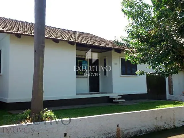 Casa 2 quartos e 1 banheiro, à venda, no bairro Centro em Arroio Do Meio