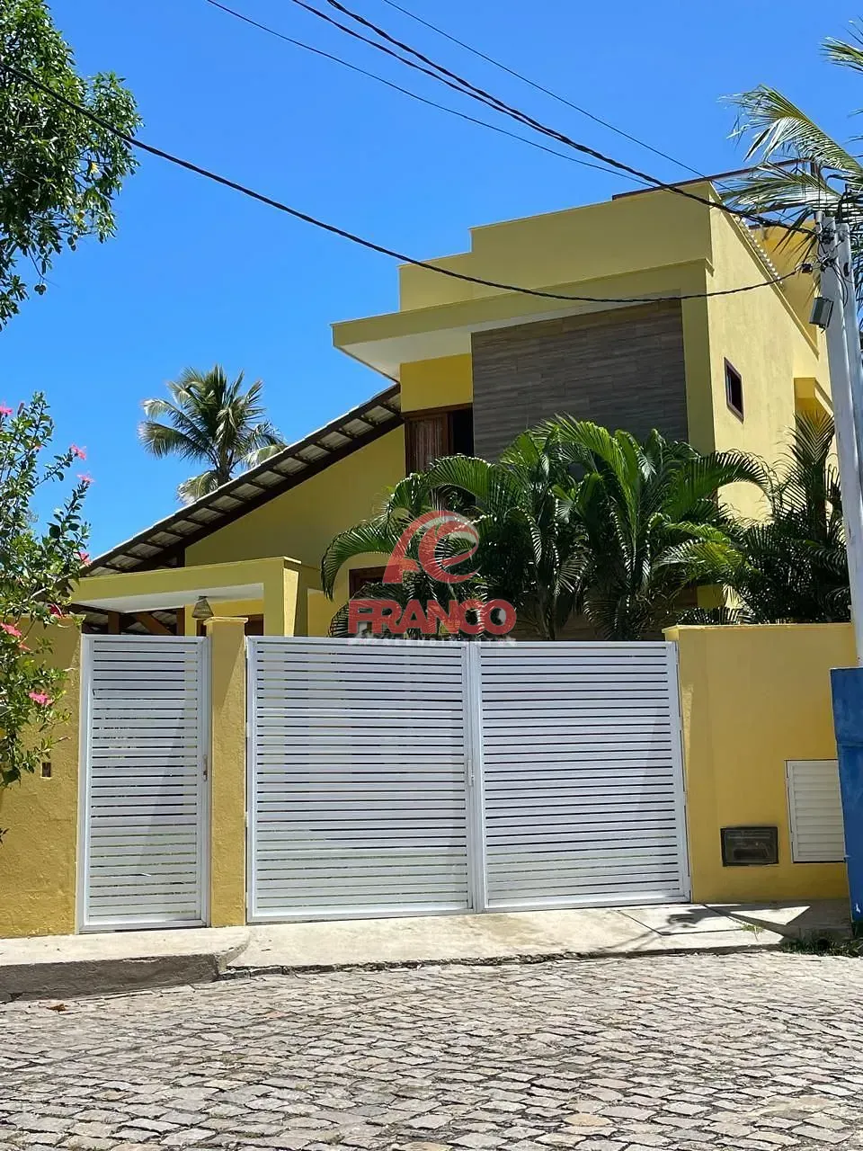 Casa, 4 quartos, 170 m² - Foto 1