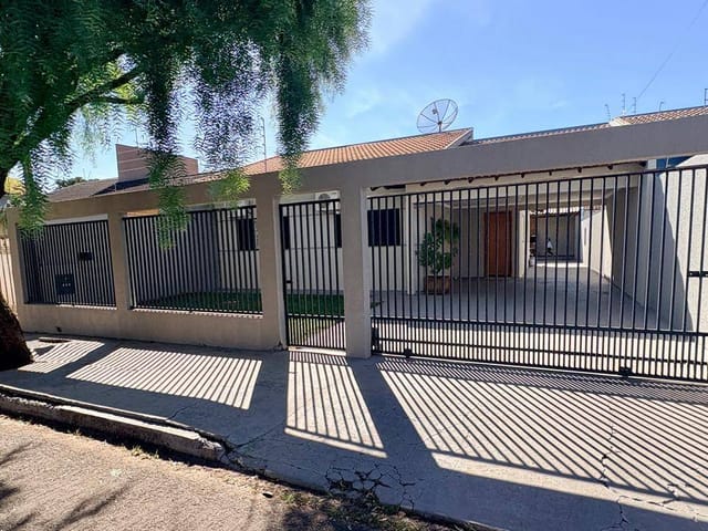 Foto do Casa - Casa com Suíte e Excelente Espaço no Jardim Capricórnio – Rolândia-PR | Imobiliária Casa Grande - Rolândia