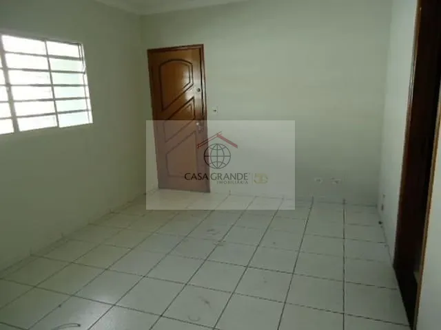 Casa com 300m² 3 quartos e 2 banheiros, à venda, no bairro Manoel Müller em Rolândia