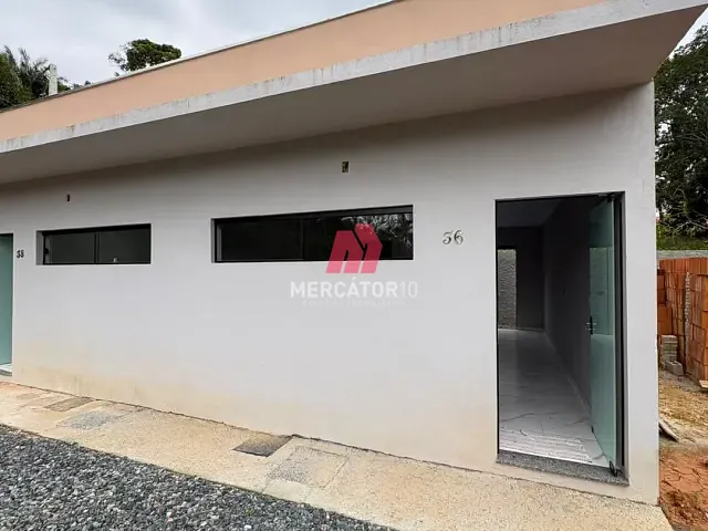 Casa 1 quarto e 1 banheiro, para alugar, no bairro Badenfurt em Blumenau