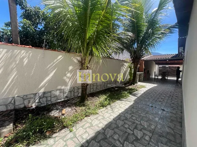 Casa com 252m² 3 quartos e 1 banheiro, à venda, no bairro Capricórnio II em Caraguatatuba