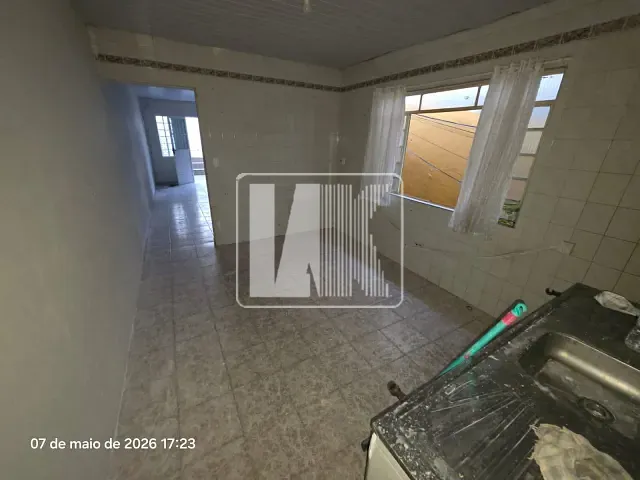 Casa com 60m² 2 quartos e 1 banheiro, para alugar, no bairro Vila Palmares em Santo André