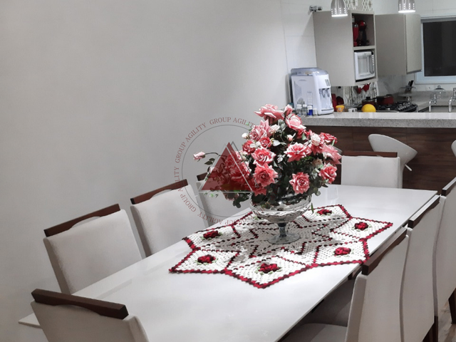 Casa com 202m² 3 quartos e 2 banheiros, à venda, no bairro Residencial Meireles/ Jardim Tropical/ Jardim João Liporoni em Franca