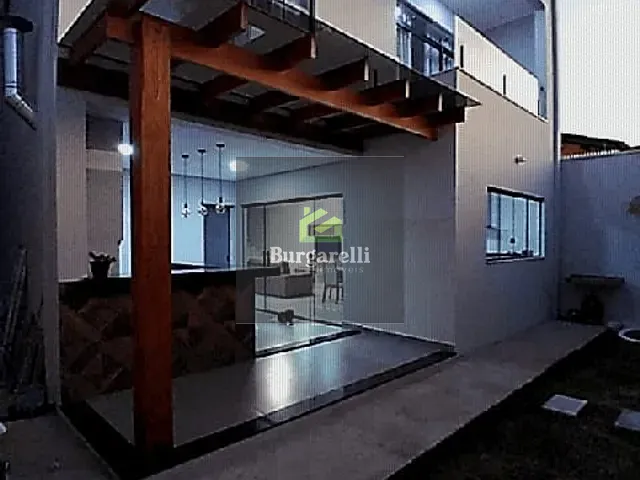 Casa 3 quartos e 2 banheiros, à venda, no bairro Jardim Eldorado em Lavras