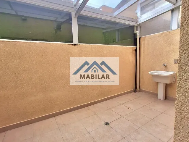 Casa com 89m² 3 quartos e 2 banheiros, para alugar, no bairro Vila Mangalot em São Paulo