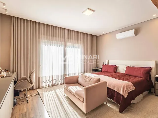 Casa 4 quartos e 6 banheiros, à venda, no bairro Tamboré em Santana de Parnaíba