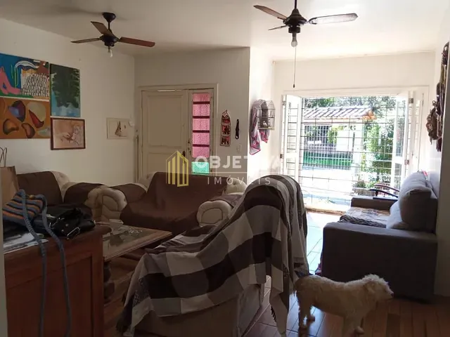 Casa com 316m² 3 quartos e 2 banheiros, à venda, no bairro Guarujá em Porto Alegre