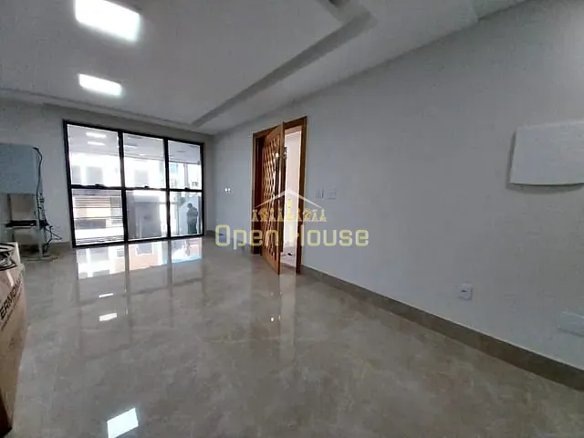Casa com 225m² 3 quartos e 3 banheiros, à venda, no bairro Jardim Belvedere em Volta Redonda