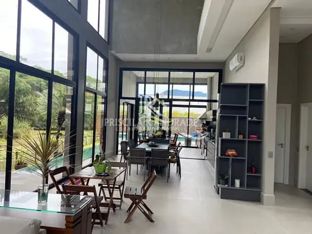 Casa com 448m², à venda, no bairro Morada da Praia em Bertioga