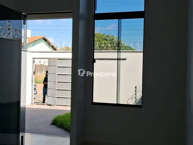 Casa 3 quartos e 2 banheiros, à venda, no bairro Jardim Boa Esperança em Aparecida de Goiânia