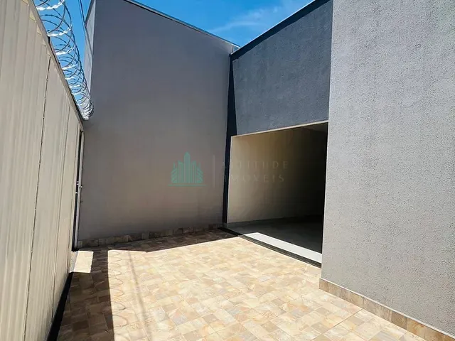 Casa 3 quartos e 2 banheiros, à venda, no bairro Residencial Liz em Catalão
