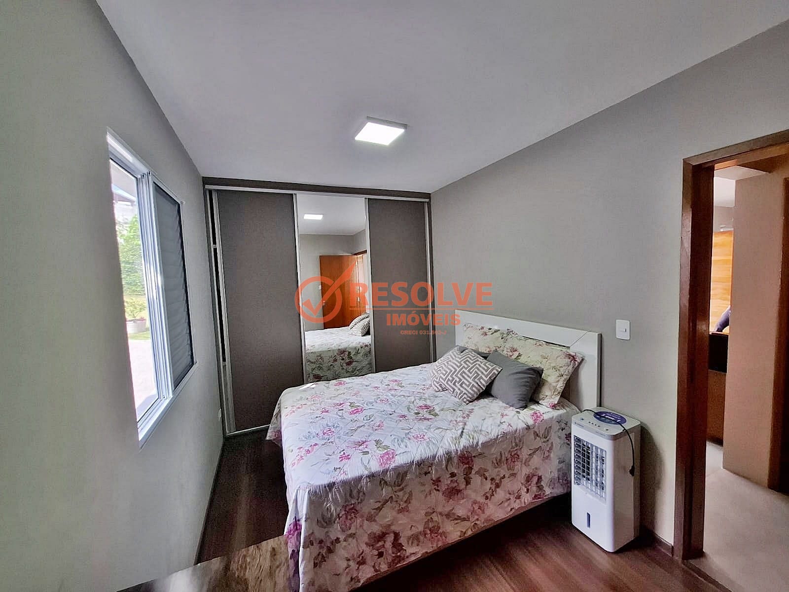 Casa à venda com 2 quartos, 64m² - Foto 11