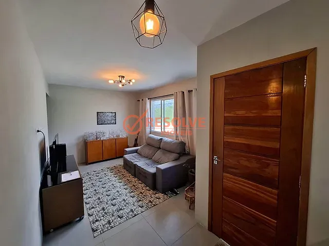 Casa com 205m² 2 quartos e 2 banheiros, à venda, no bairro Itaóca em Guararema