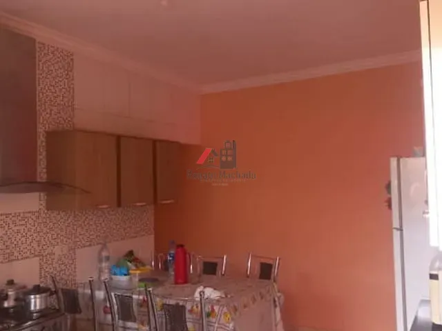 Casa com 126m², à venda, no bairro Jardim Paulista II em Arapongas