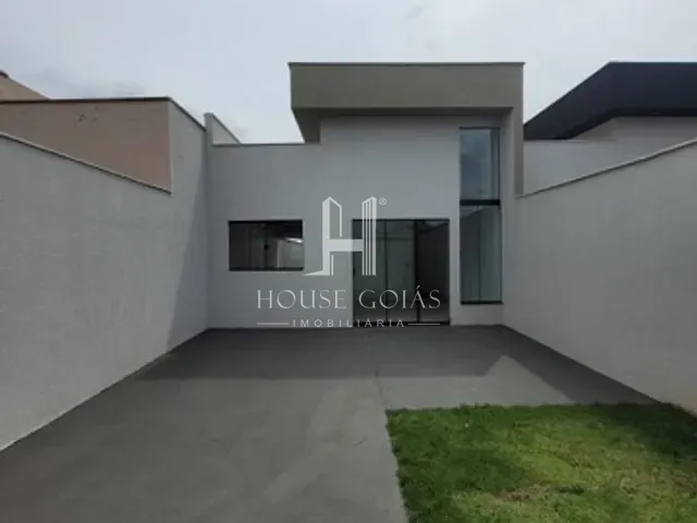 Casa com 186m² 3 quartos e 2 banheiros, à venda, no bairro Parque Hayala em Aparecida de Goiânia