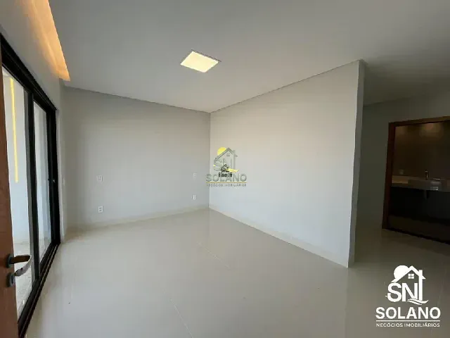 Casa com 354m² 3 quartos e 4 banheiros, à venda, no bairro Jardins Bolonha em Senador Canedo