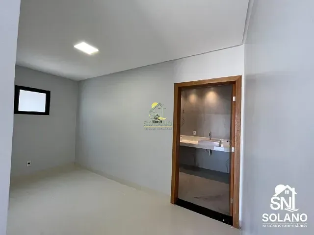 Casa com 354m² 3 quartos e 4 banheiros, à venda, no bairro Jardins Bolonha em Senador Canedo