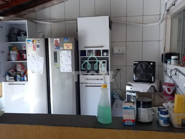 Casa com 480m² 3 quartos e 1 banheiro, à venda, no bairro Jardim das Nações em Taubaté
