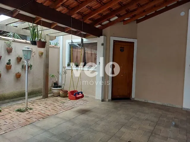 Casa com 155m² 3 quartos e 2 banheiros, à venda, no bairro Parque Urupês em Taubaté