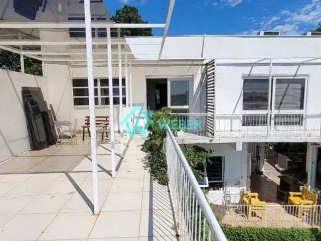 Casa com 351m² 2 quartos e 4 banheiros, para alugar, no bairro Operário em Novo Hamburgo
