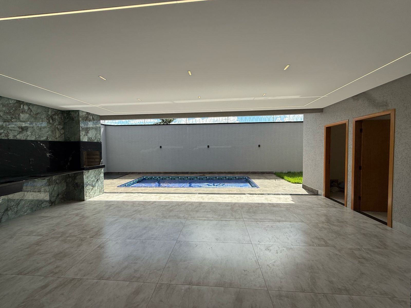 Casa à venda com 3 quartos, 210m² - Foto 13