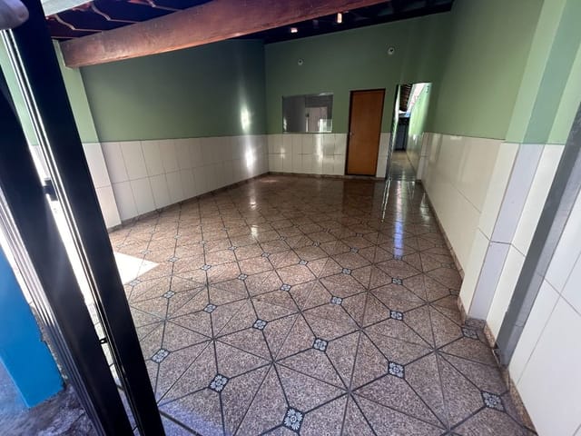 Foto do Casa - Casa com 2 dormitórios para alugar por R$ 1.024,48/mês - Conjunto Manoel Mendes - Uberaba/MG | ZUCATO IMOBILIARIA LTDA