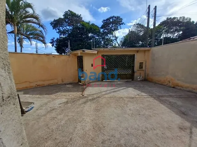 Casa com 279m² 2 quartos e 2 banheiros, à venda, no bairro Chácara Nestor em Porto Feliz
