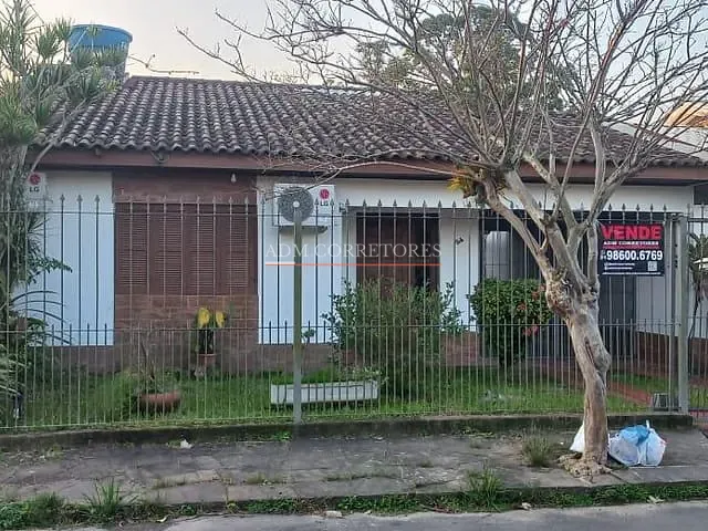 Casa com 240m² 3 quartos e 3 banheiros, à venda, no bairro COHAB em Cachoeirinha