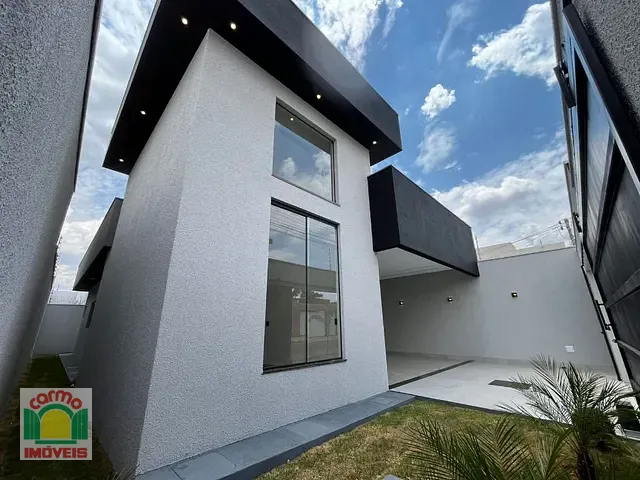 Casa com 200m² 3 quartos e 2 banheiros, à venda, no bairro Residencial Aldeia dos Sonhos em Anápolis