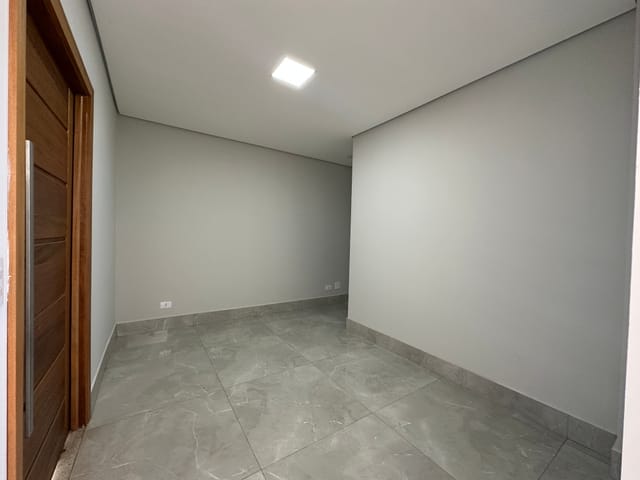 Casa 3 quartos e 4 banheiros, à venda, no bairro Ondinhas em Piracicaba