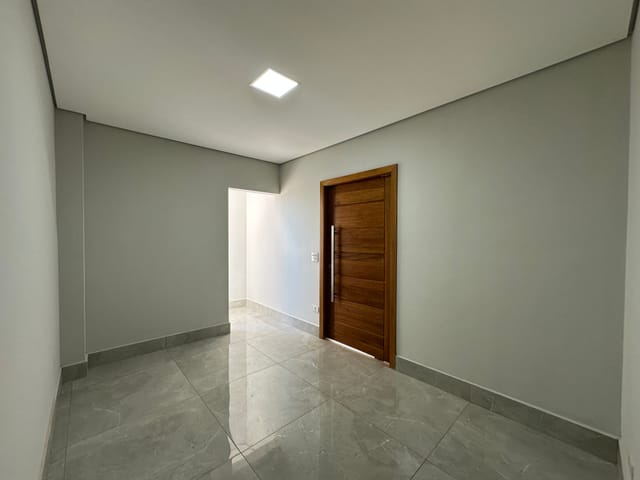 Casa 3 quartos e 4 banheiros, à venda, no bairro Ondinhas em Piracicaba