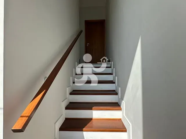Casa 3 quartos e 4 banheiros, à venda, no bairro Ondinhas em Piracicaba