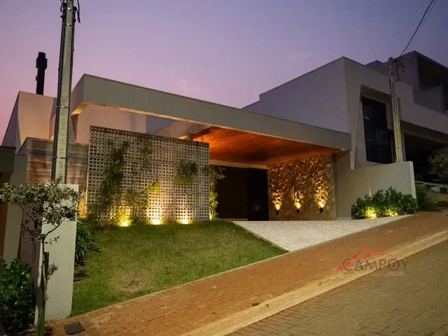 Casa 2 quartos e 3 banheiros, à venda, no bairro Loteamento Residencial Florais Do Lago em Apucarana