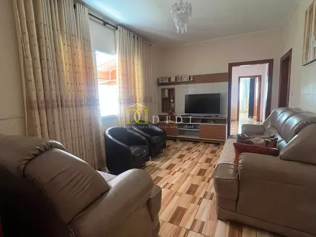 Casa 3 quartos e 1 banheiro, à venda, no bairro Vila Progresso em Porto Feliz