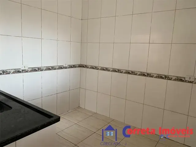 Casa 2 quartos e 1 banheiro, para alugar, no bairro Santos Dumont em Três Lagoas