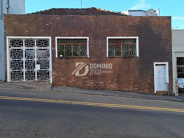 Casa com 264m² 4 quartos e 1 banheiro, à venda, no bairro Fabrício em Uberaba