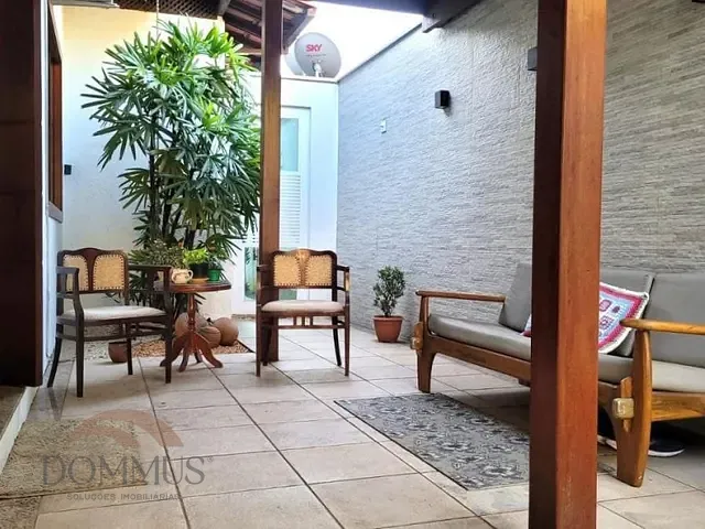 Casa com 324m² 4 quartos e 3 banheiros, à venda, no bairro Imbaúbas em Ipatinga