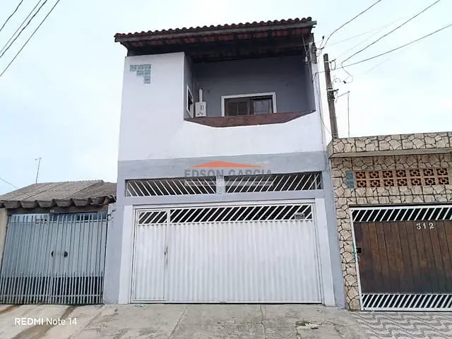 Casa 3 quartos e 4 banheiros, à venda, no bairro Parque São Bento em Sorocaba