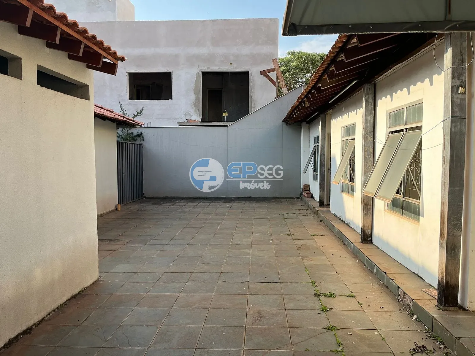 Casa, 3 quartos, 264 m² - Foto 36