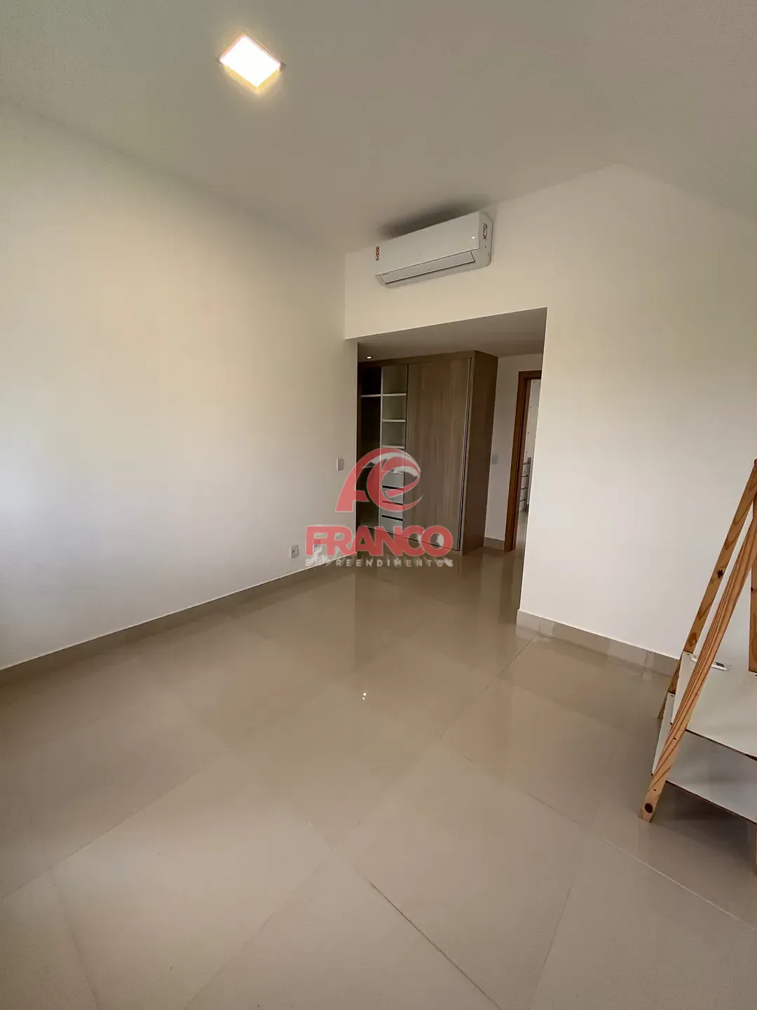 Casa, 3 quartos, 239 m² - Foto 26