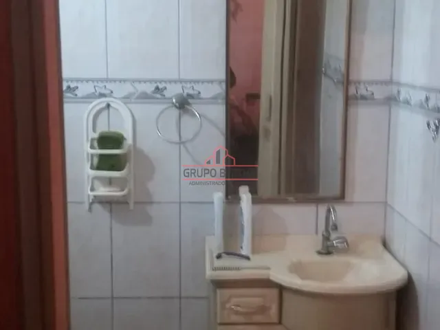 Casa com 220m² 2 quartos e 3 banheiros, à venda ou para alugar, no bairro Centro em Barueri