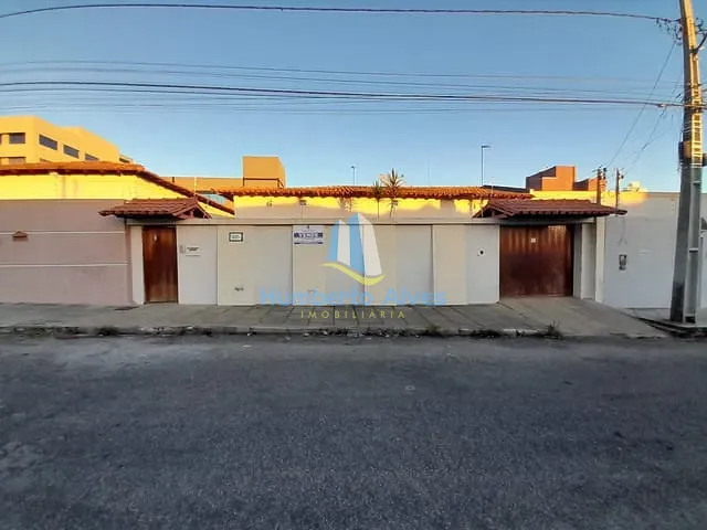 Casa com 390m² 4 quartos e 2 banheiros, à venda, no bairro Recreio em Vitória da Conquista
