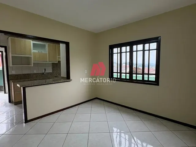 Casa 3 quartos e 3 banheiros, à venda, no bairro Itoupavazinha em Blumenau
