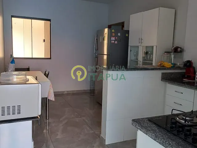 Casa com 270m² 3 quartos e 2 banheiros, à venda, no bairro Vila Nova em Londrina