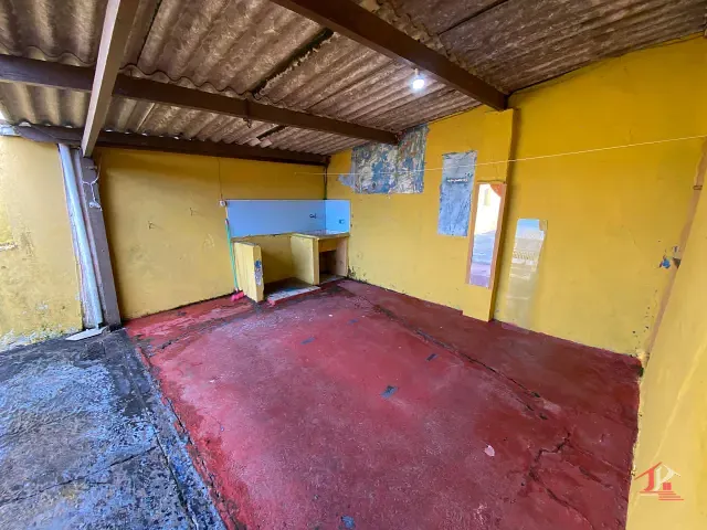 Casa 2 quartos e 1 banheiro, à venda, no bairro Corumba em Itanhaém