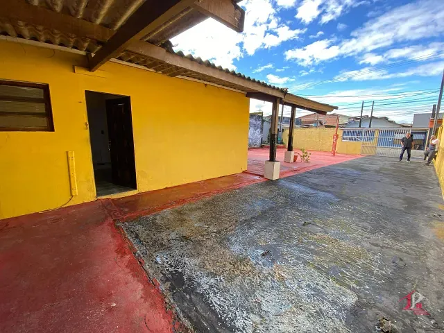 Casa 2 quartos e 1 banheiro, à venda, no bairro Corumba em Itanhaém