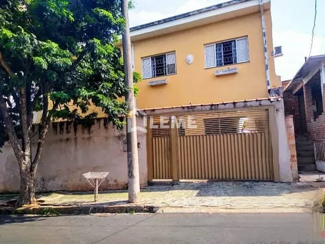 Casa com 701m² 6 quartos e 7 banheiros, à venda, no bairro Vila Lambari em Mococa