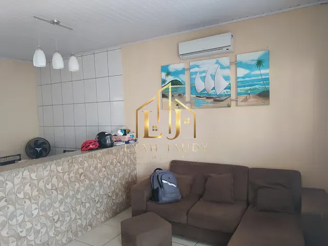 Casa com 300m² 3 quartos e 2 banheiros, à venda, no bairro Jd Aeroporto em Santo Antônio do Leverger