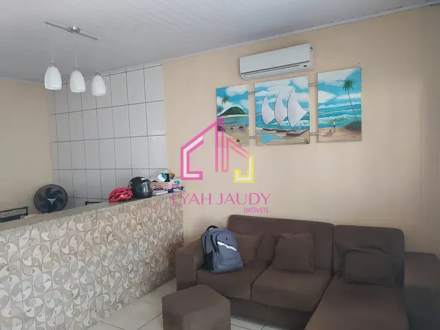 Casa com 300m² 3 quartos e 2 banheiros, à venda, no bairro Jd Aeroporto em Santo Antônio do Leverger